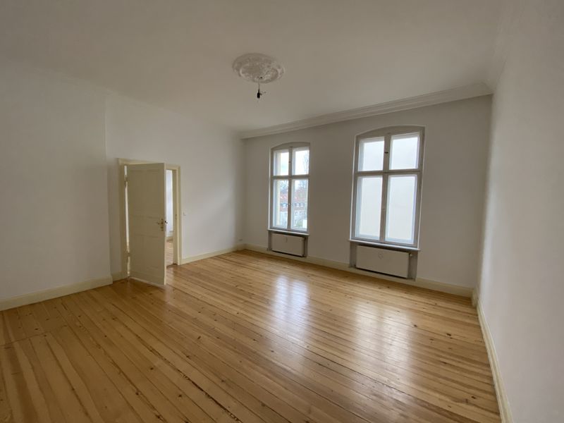 MY HOME IS MY CASTLE - Wohlfühlwohnung in Altbaudenkmal